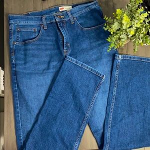 MENS 31x32 WRANGLER JEANS